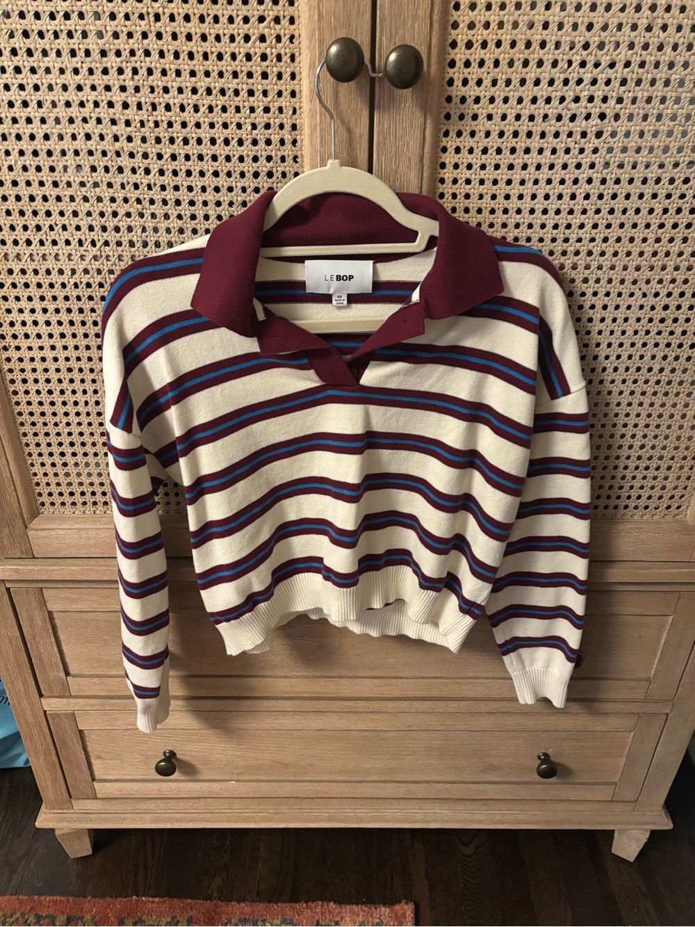 Striped Cropped V-Neck Sweater in Cream and Maroon